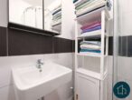 Kapitalanlage mit Weitblick: 2-Zimmer-Wohnung über den Dächern von Norderstedt - Duschbad