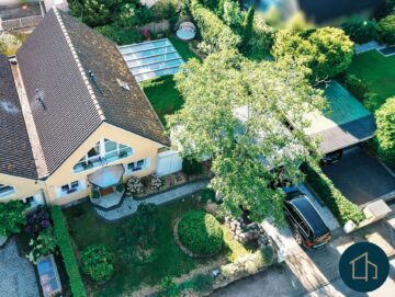Fußläufig zur Elbe: Gepflegte Doppelhaushälfte in Rissen, 22559 Hamburg, Doppelhaushälfte